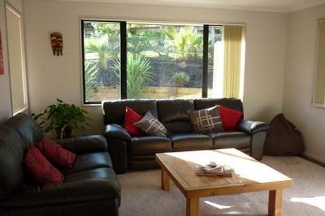 Photo of property in 1 Carol Lee Place, Albany Heights, Auckland, 0632
