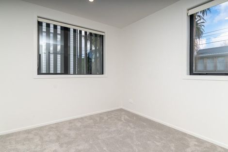 Photo of property in 4/56 Salisbury Road, Birkdale, Auckland, 0626