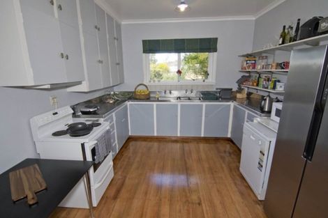 Photo of property in 2 Hackett Street, Whanganui East, Whanganui, 4500