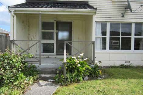 Photo of property in 16-20 Wickes Street, Cobden, Greymouth, 7802