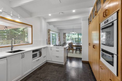 Photo of property in 38 Saxton Road, Upper Vogeltown, New Plymouth, 4371