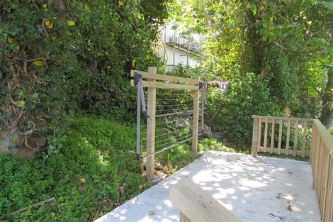 Photo of property in 50 Devon Street, Kelburn, Wellington, 6021