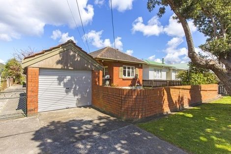 Photo of property in 65 Riverside Drive, Waiwhetu, Lower Hutt, 5010