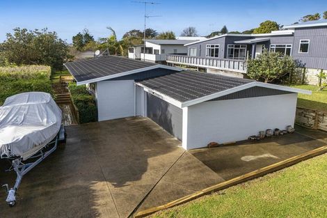 Photo of property in 39 Gledstane Road, Stanmore Bay, Whangaparaoa, 0932