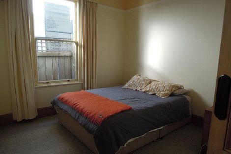 Photo of property in 16 Lawrence Street, Newtown, Wellington, 6021