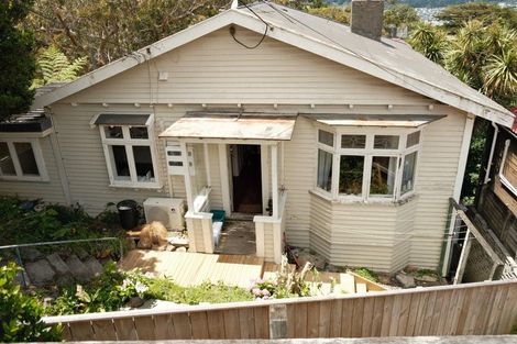 Photo of property in 19 Hadfield Terrace, Kelburn, Wellington, 6012