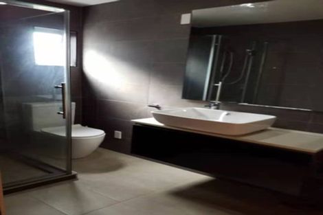 Photo of property in 208 Don Buck Road, Massey, Auckland, 0614