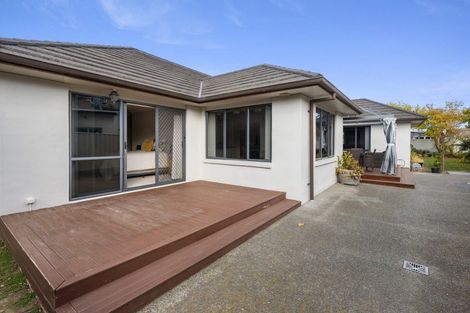 Photo of property in 15 Pinotage Drive, Greenmeadows, Napier, 4112