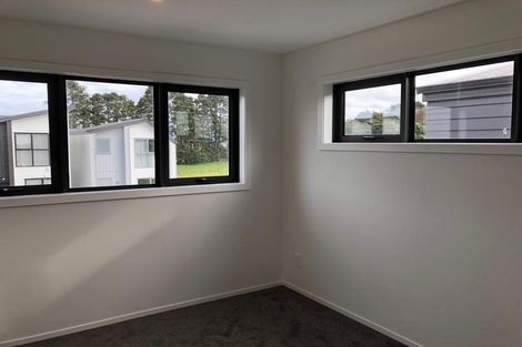 Photo of property in 18 Bei Road, Papakura, 2110