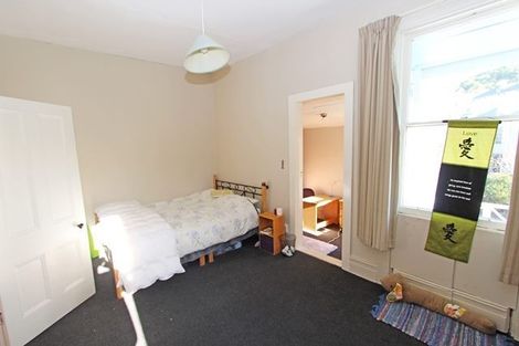 Photo of property in 44 Heriot Row, Dunedin Central, Dunedin, 9016