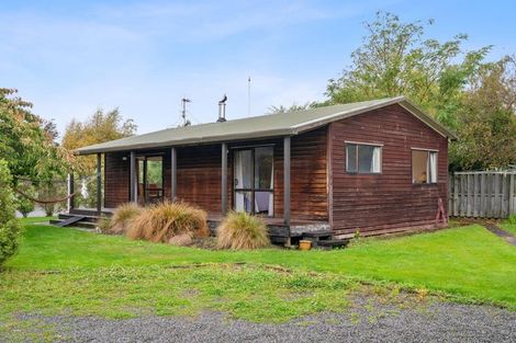 Photo of property in 6 Rimu Place, Oxford, 7430