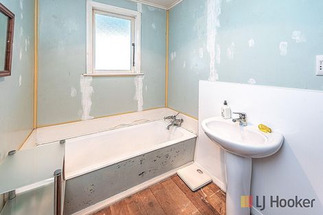 Photo of property in 69 Alma Road, Gonville, Whanganui, 4501