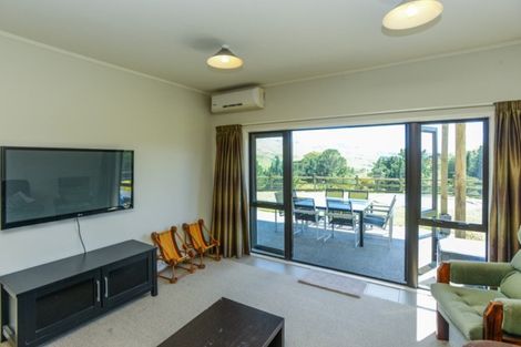 Photo of property in 21 Rochfort Road, Kahuranaki, Havelock North, 4295