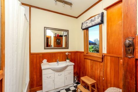 Photo of property in 42 Barriball Street, Fitzroy, New Plymouth, 4312
