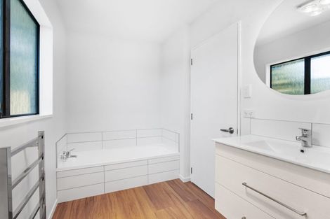 Photo of property in 10a Ronald George Place, Parklands, Christchurch, 8083