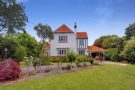 Photo of property in 26 Brassey Road, Saint Johns Hill, Whanganui, 4500