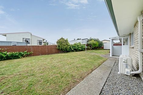 Photo of property in 13 Uenuku Place, Waitara, 4320