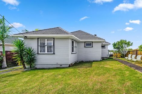 Photo of property in 63 Hepburn Road, Glendene, Auckland, 0602