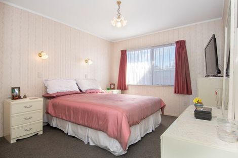 Photo of property in 2/200 Fourteenth Avenue, Tauranga South, Tauranga, 3112