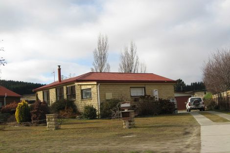 Photo of property in 8 Rata Street, Wanaka, 9305