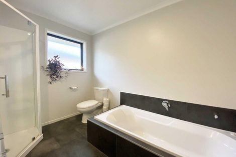 Photo of property in 52 Tiny Hill Drive, Rolleston, 7614