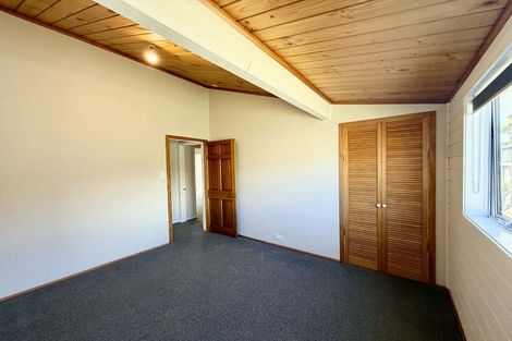 Photo of property in 11 Ropiha Street, Fitzroy, New Plymouth, 4312