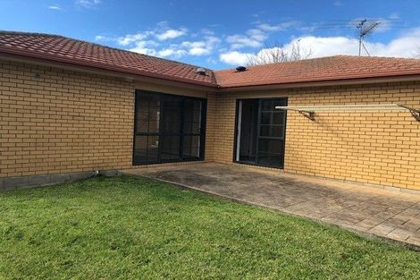 Photo of property in 8 Cottesmore Place, Huntington Park, Auckland, 2013