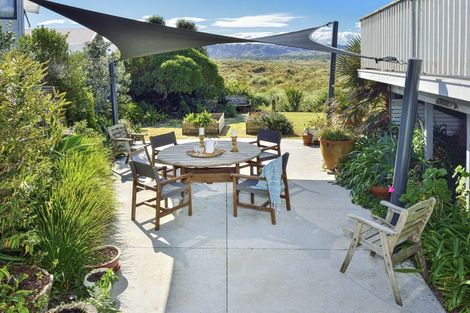 Photo of property in 2 Koura Crescent, Mahia, Nuhaka, 4198