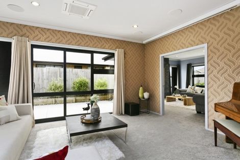 Photo of property in 14 Isobel Hodgson Drive, Cambridge, 3434