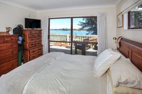 Photo of property in 12 Channel View Road, Clarks Beach, Pukekohe, 2679