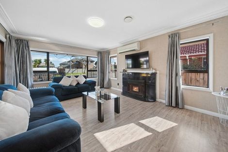 Photo of property in 3 Mckean Avenue, Manurewa, Auckland, 2102