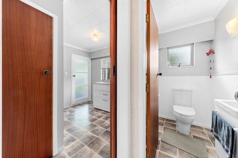 Photo of property in 1 Ngahere Street, Inglewood, 4330