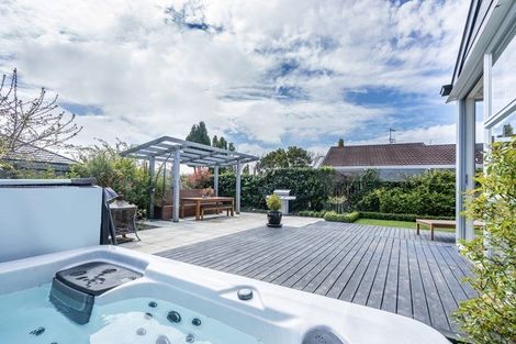 Photo of property in 22 Torlesse Crescent, Darfield, 7510