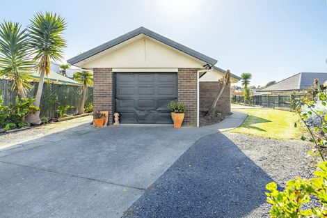 Photo of property in 45 Robert Ross Place, Clendon Park, Auckland, 2103