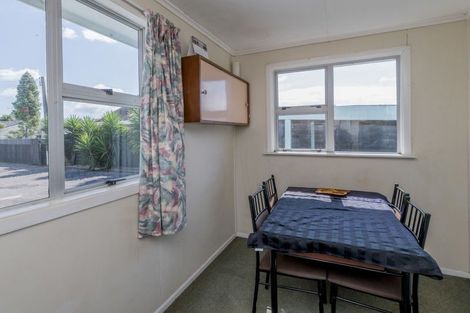 Photo of property in 160a Winchester Street, Levin, 5510