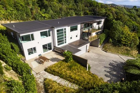 Photo of property in 24 Mewburn Rise, Karori, Wellington, 6012