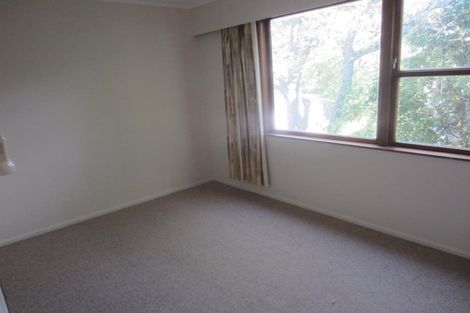 Photo of property in 31 Batchelor Street, Newlands, Wellington, 6037