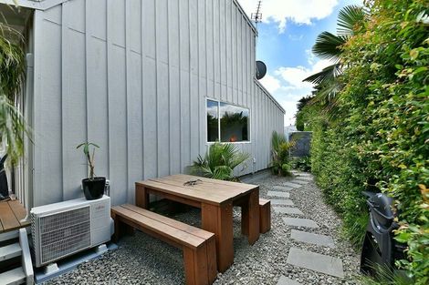 Photo of property in 53 Springs Road, Parakai, 0830