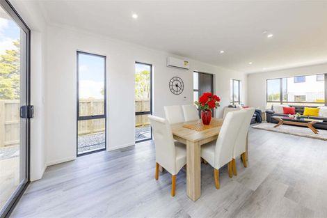 Photo of property in 1/32 Alfriston Road, Manurewa East, Auckland, 2102