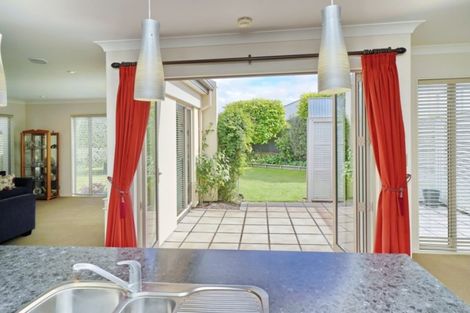 Photo of property in 14 Yellowlees Drive, Kaiapoi, 7630