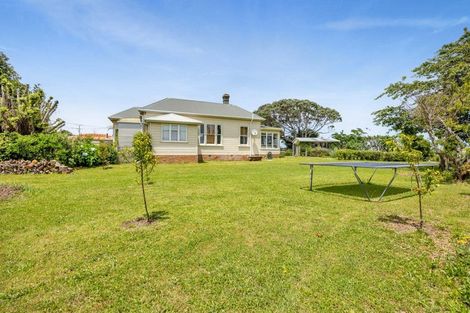 Photo of property in 207 Egmont Street, Patea, 4520