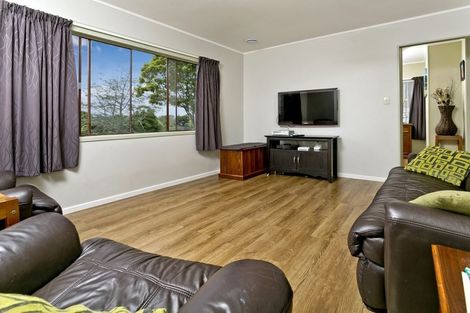 Photo of property in 2 Bryers Place, Bayview, Auckland, 0629