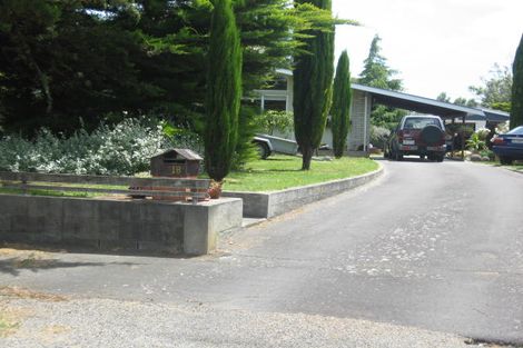 Photo of property in 18 Cambridge Street, Pahiatua, 4910