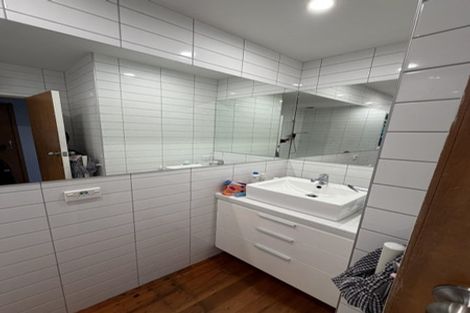 Photo of property in 135 Mairangi Road, Wilton, Wellington, 6012