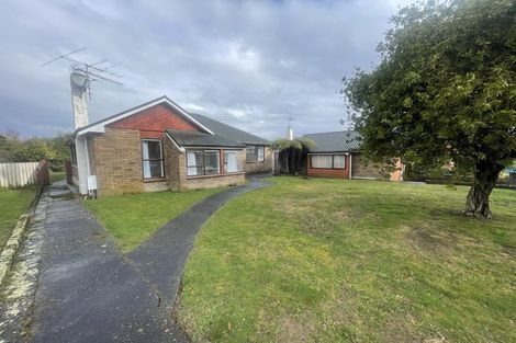 Photo of property in 15 Hall Grove, Ebdentown, Upper Hutt, 5018