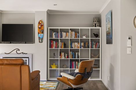 Photo of property in 6 Alluvial Court, Arthurs Point, Queenstown, 9371