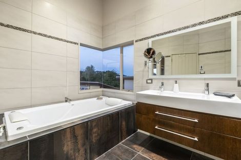 Photo of property in 86 Goodland Drive, Dairy Flat, Albany, 0792