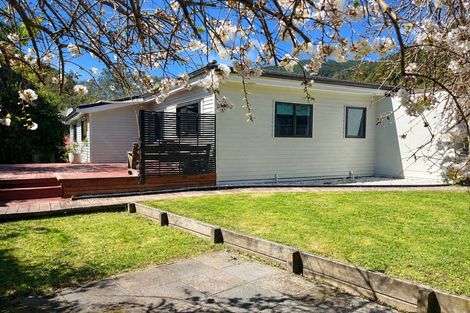 Photo of property in 16 Robinson Road, The Brook, Nelson, 7010