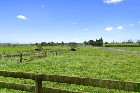 Photo of property in 135 Harper Road, Richmond Downs, Walton, 3475