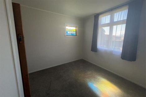 Photo of property in 6 Derby Street, Westport, 7825